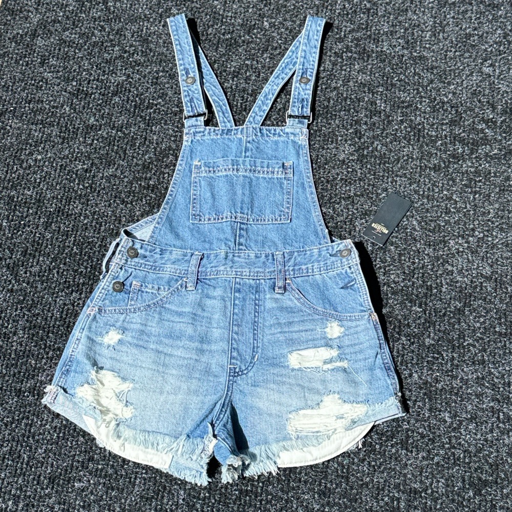 Hollister shortalls